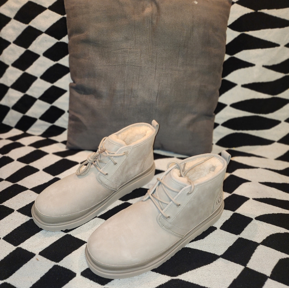 Waterproof boot - Picture 13 of 13